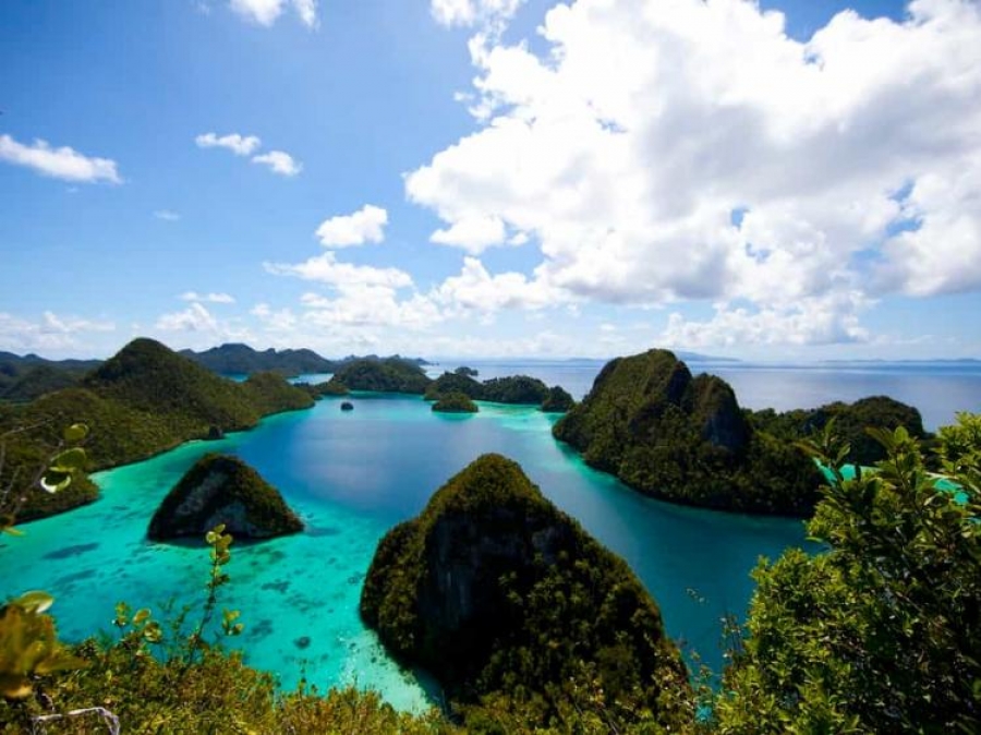Raja Ampat - Central &amp; Northern, Pianemo (RA-16/2026)